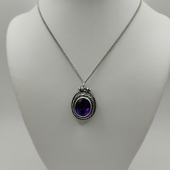 Sara Covington Amethyst Necklace - Picture 6 of 6